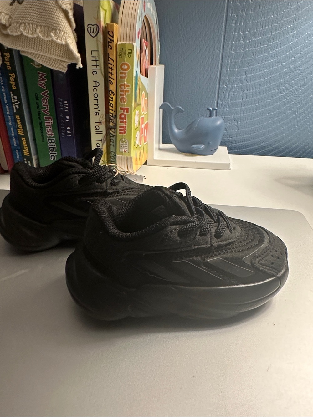 Baby Adidas size 4 shoes ozelia el I toddler shoes brand new with tags